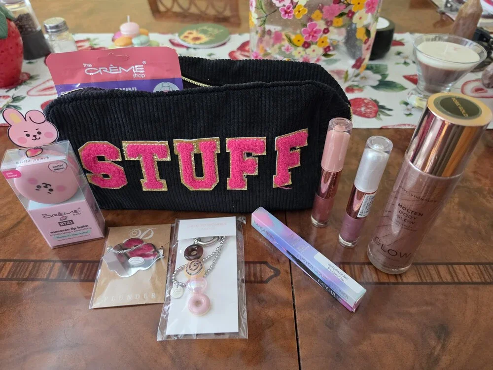 The Unbranded Brand 💕 stuff